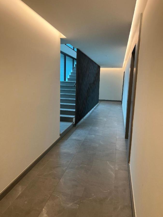 Number House - Number 9 Apartment มิลาน ภายนอก รูปภาพ